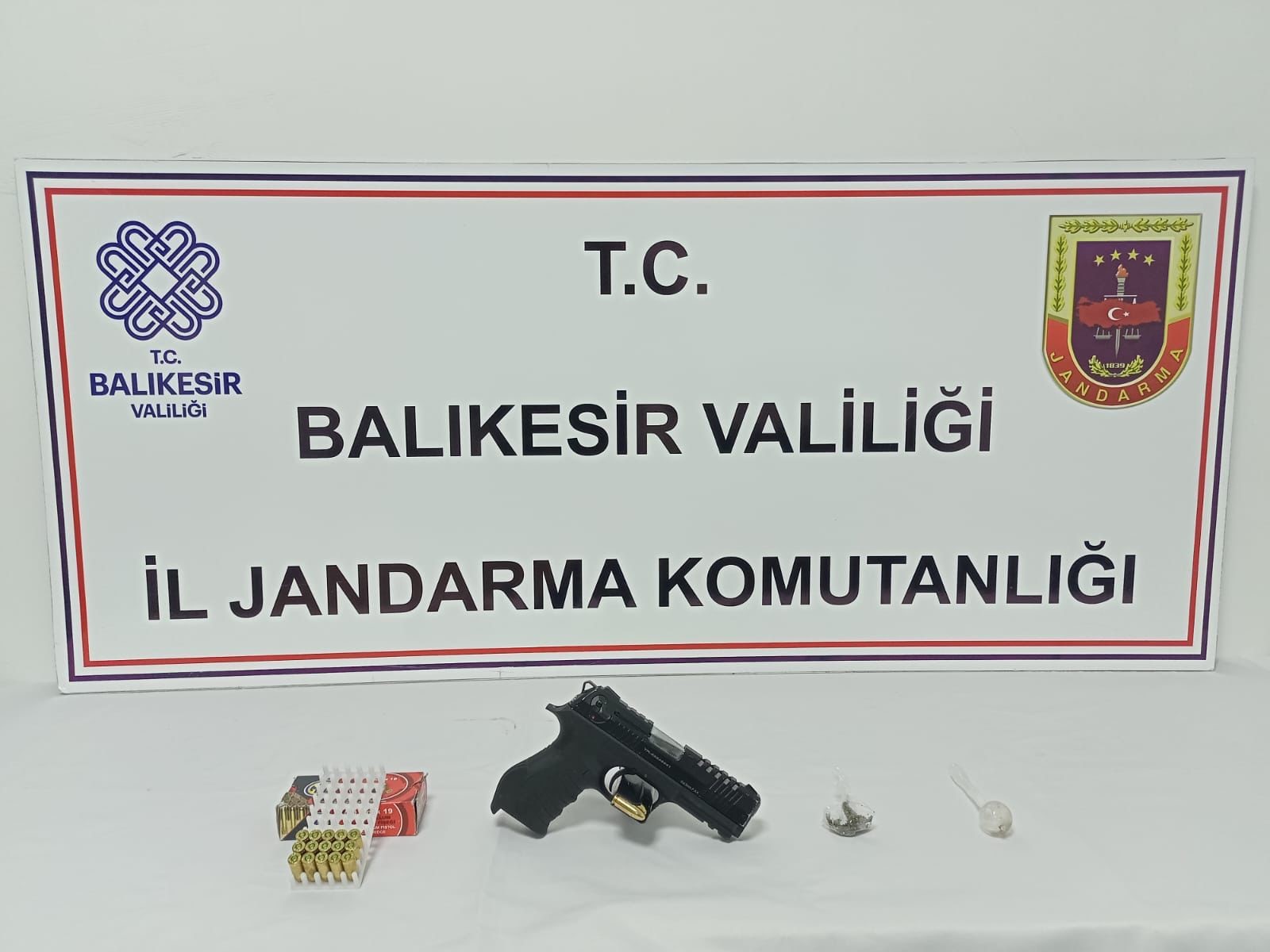 Jandarma’dan Gönen ve Erdek’te uyuşturucu operasyonu