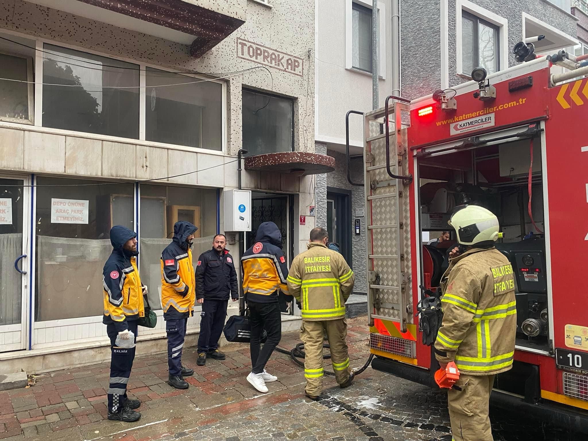 Erdek’te pompa yangını panik yarattı