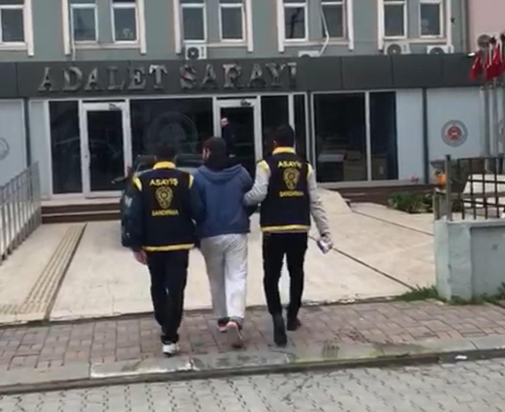 Bandırma’da aranan şahıs silah ve uyuşturucuyla yakalandı