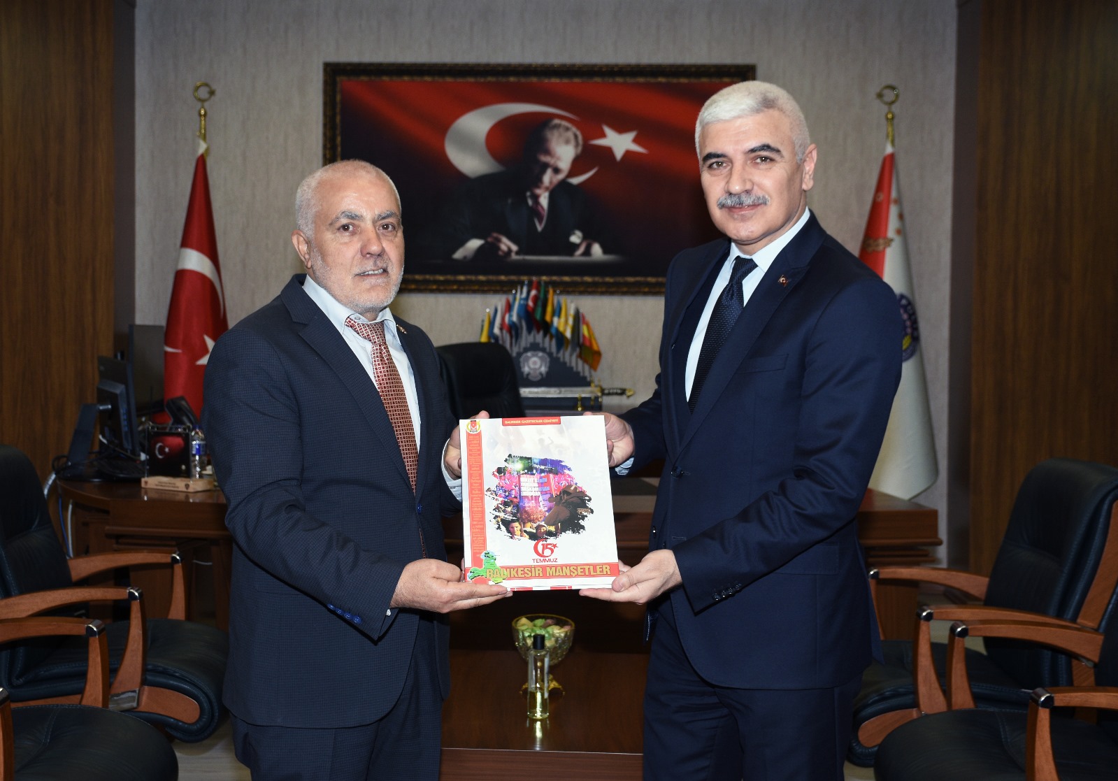 BALIKESİR GAZETECİLER CEMİYETİ’NDEN İL EMNİYET MÜDÜRÜ HASAN YİĞİT’E ZİYARET