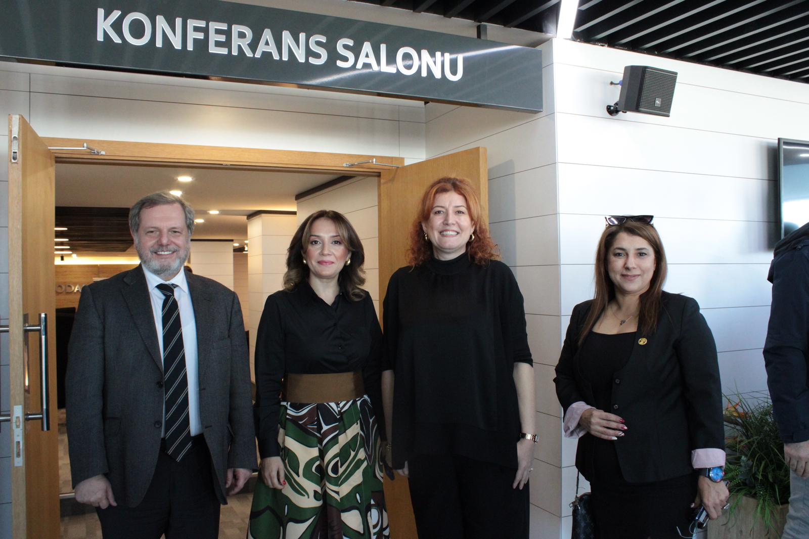 OYA YÜCEL’İN HIZINA YETİŞİLMİYOR