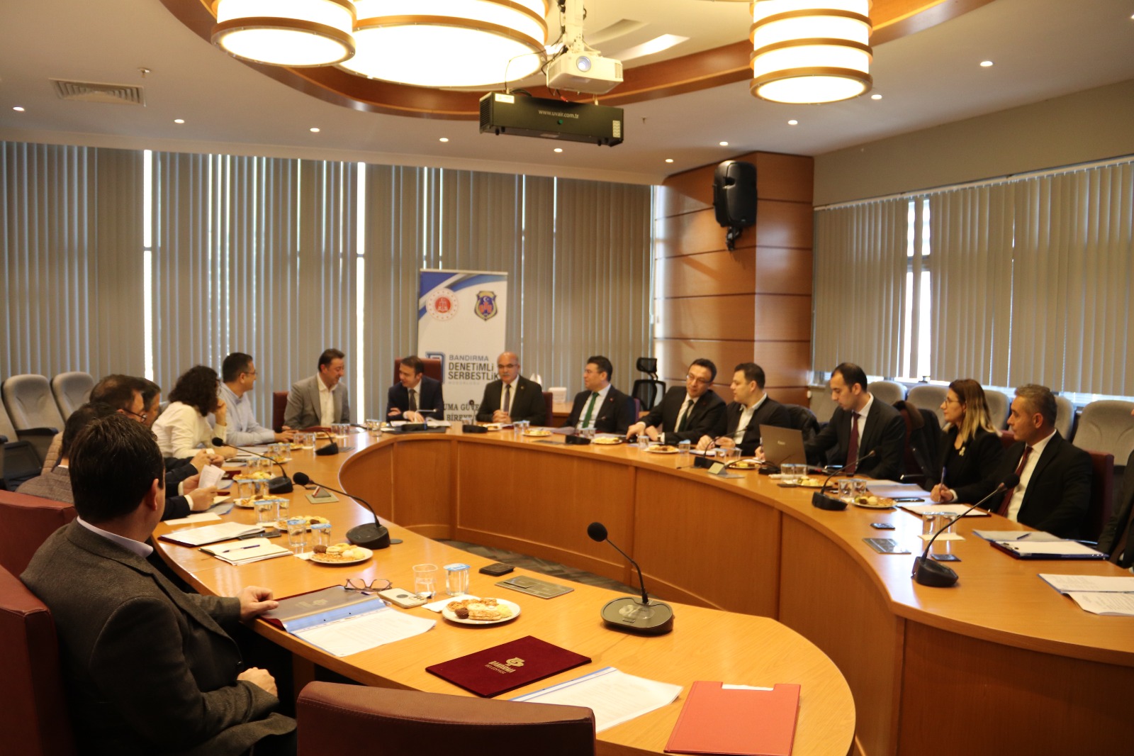 Bandırma Cumhuriyet Başsavcılığı Koruma Kurulu Bandırma Belediyesi’nde toplandı