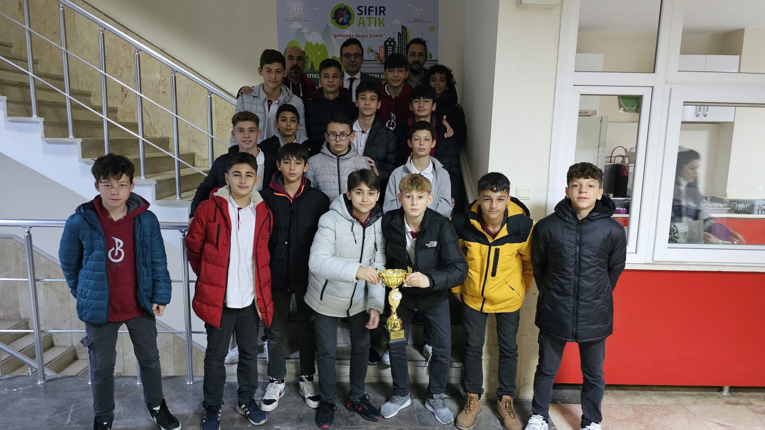Bandırma’da okul sporlarında Balıkesir 1’incisi oldular