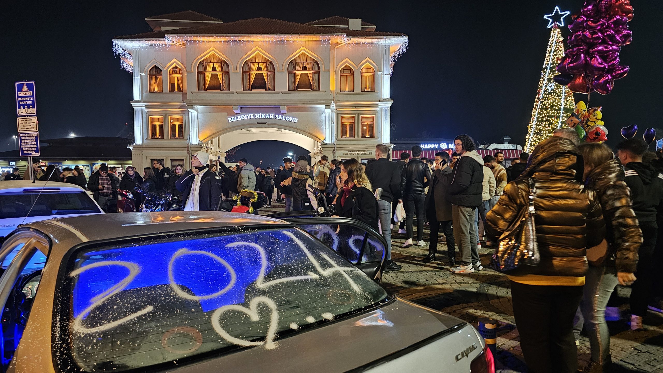 Bandırma 2024’e merhaba dedi