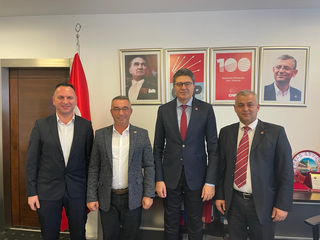 DENGELER DEĞİŞİYOR; CHP ADAY ADAYLARI BİRLEŞME KARARI ALDI