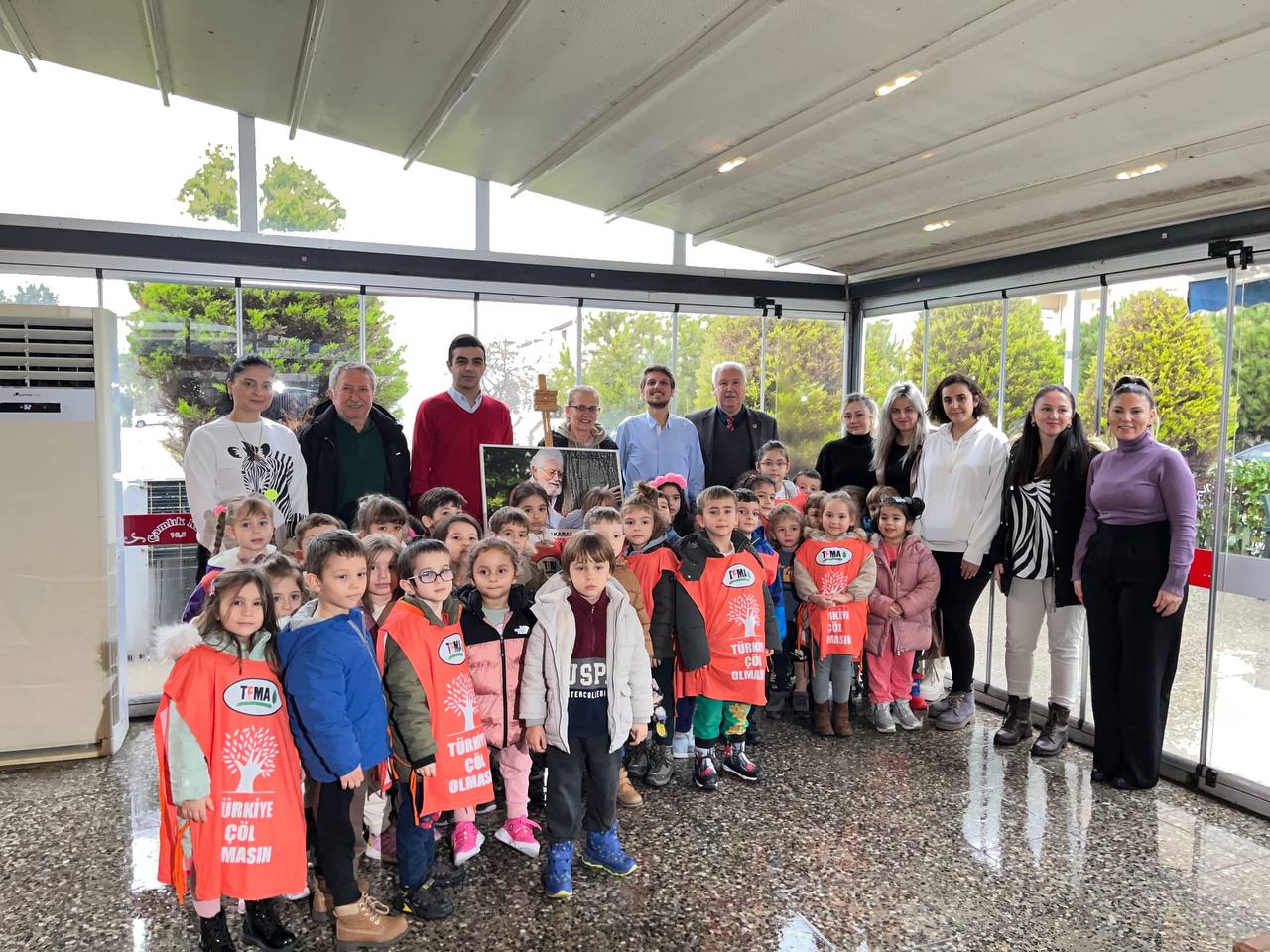 TOPRAK DEDE SAYGIYLA ANILDI