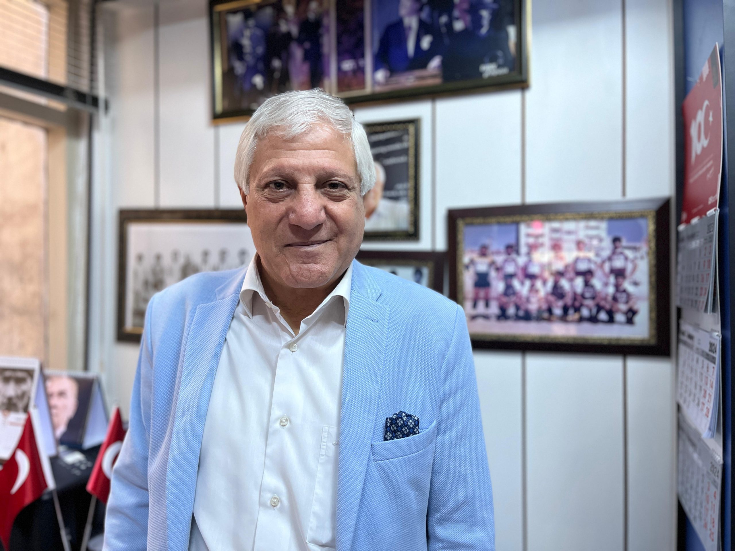 FUTBOL YORUMCUSU ÇERİ TARTIŞMALI GALATASARAY MAÇINI DEĞERLENDİRDİ; “O PENALTI POZİSYONU!…”