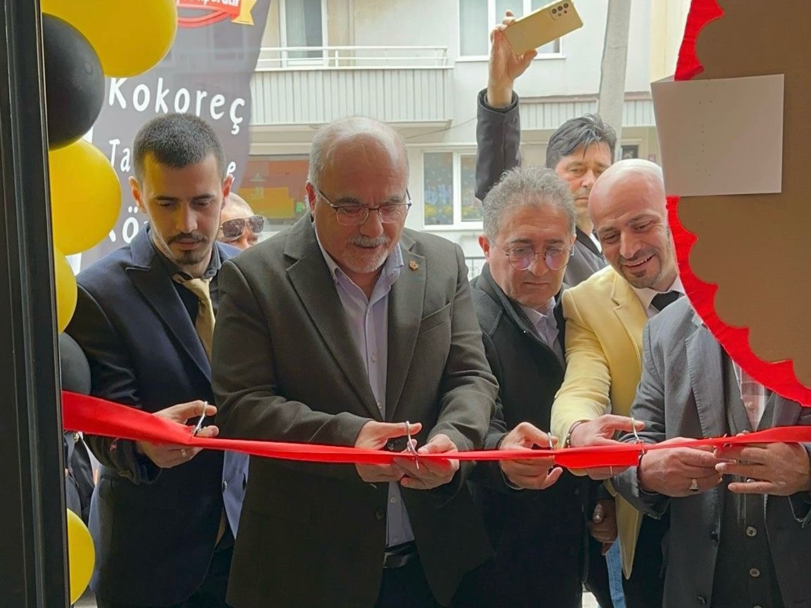 LEZZETİN SINIRLARINI ZORLA: “BANA’Bİ KOKOREÇ” AÇILDI