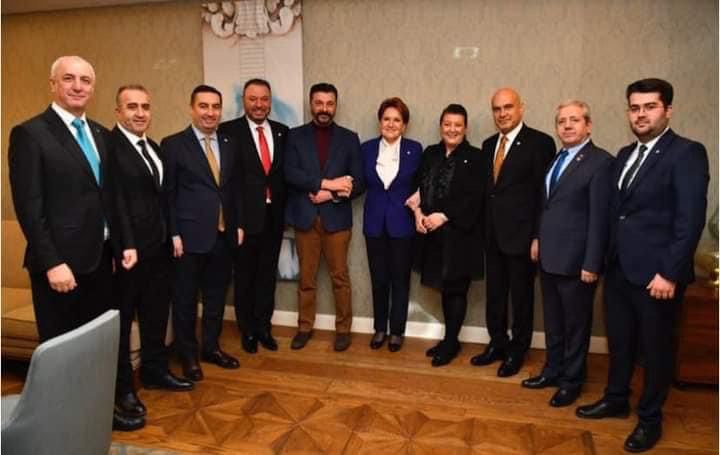 İYİ PARTİ’NİN BANDIRMA VE ERDEK ADAYLARI AKŞENER’LE BİR ARAYA GELDİ