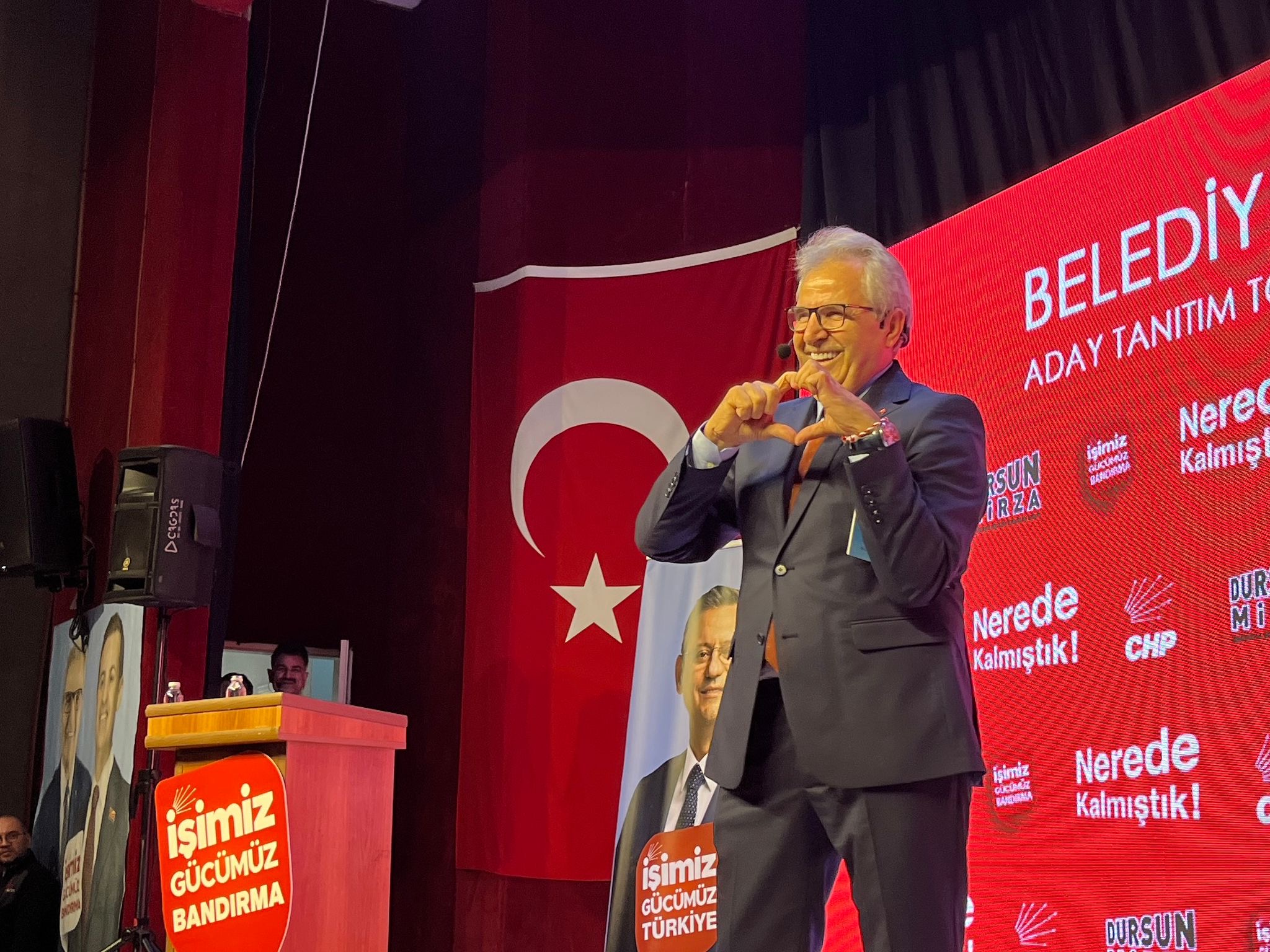 DURSUN MİRZA; “YENİLİKÇİ PROJELERİYLE ÇAĞDAŞ BİR GELECEK İNŞA EDECEĞİZ”