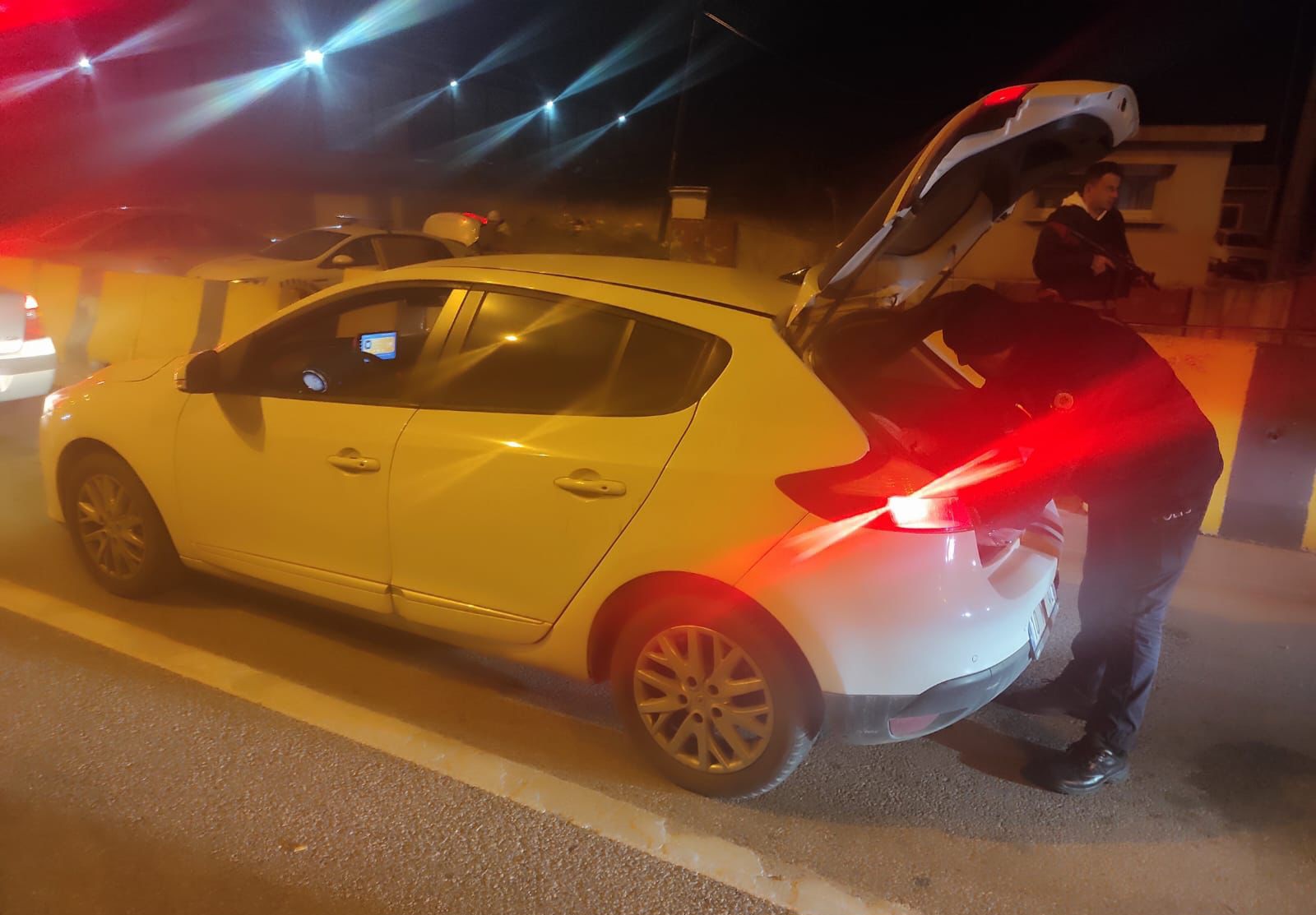 BANDIRMA’DA ŞOK ASAYİŞ, TRAFİK, NARKOTİK VE HUZUR UYGULAMASI