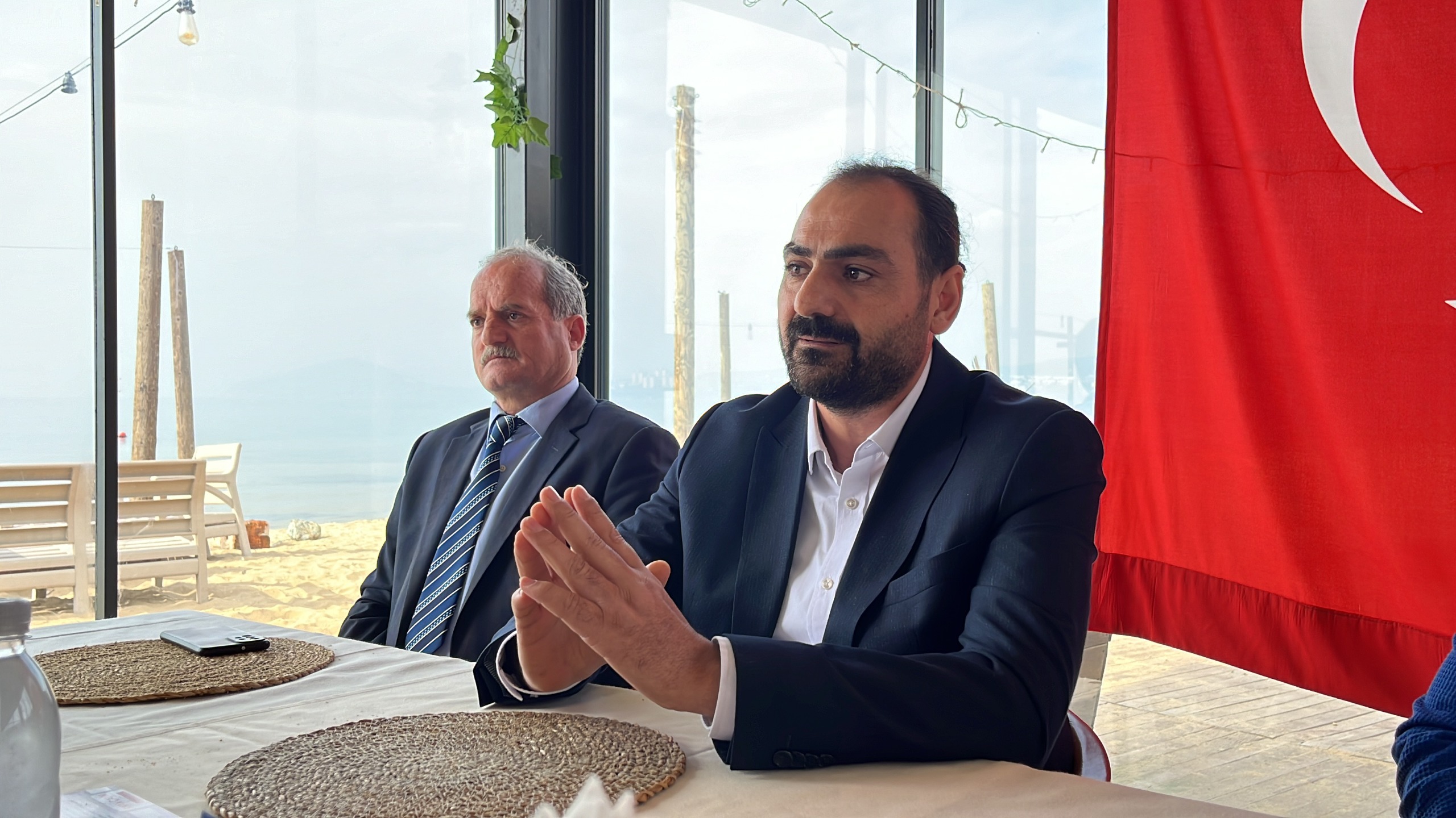 BAŞKAN ADAYI SİNAN ÇALIM BASINLA BULUŞTU: “KARARSIZLARIN SESİ OLACAĞIZ”