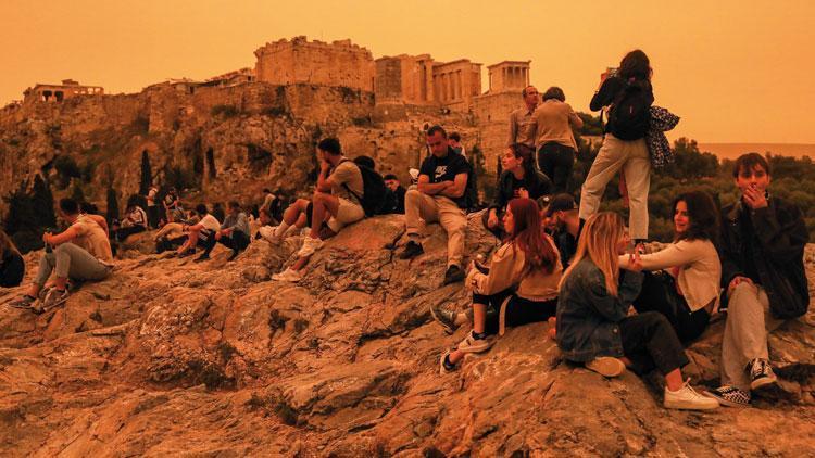 Yunanistan’dan sonra Türkiye’de: Meteorolojiden Toz Bulutu ve Toz taşınımı uyarısı!