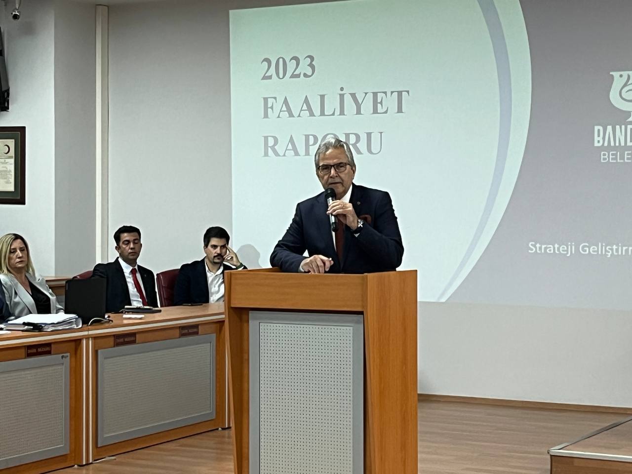 DURSUN MİRZA İLK MECLİS TOPLANTISINDA KONUŞTU, “EKONOMİK TABLO FELAKET!”