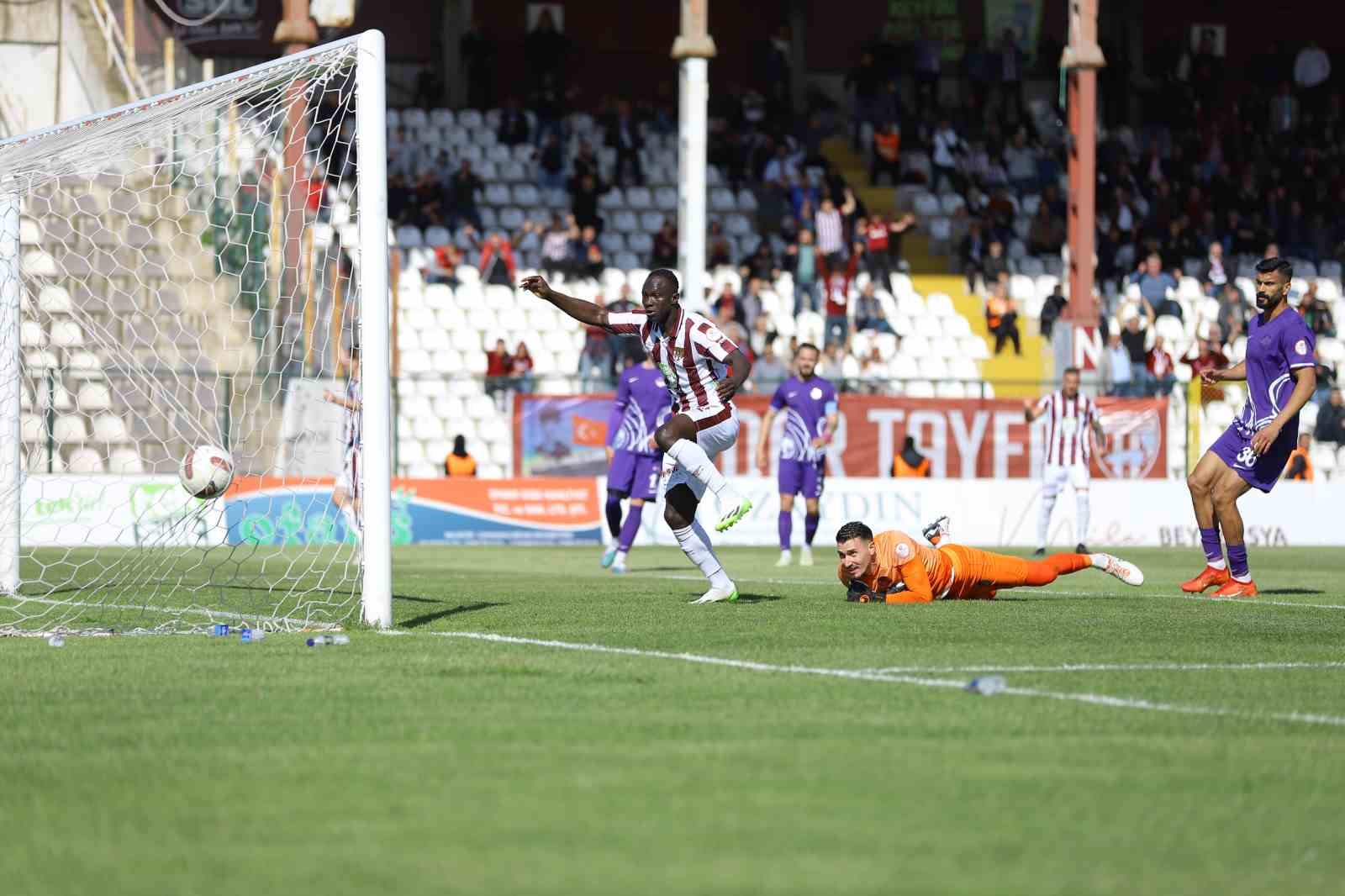 1. Lig: Bandırmaspor: 2 – Ankara Keçiörengücü: 1